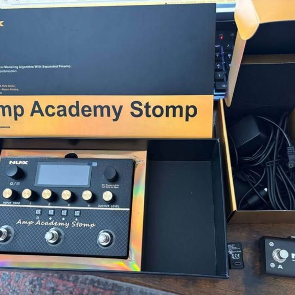 NUX amp Academy stomp